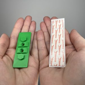 Schiebe - Routineplaner für Kinder im Krokodil Design mit Schiebe-Element von Piktogramm zu Piktogramm – visueller Tagesplan Kinder zur Förderung von Selbstständigkeit und festen Routinen