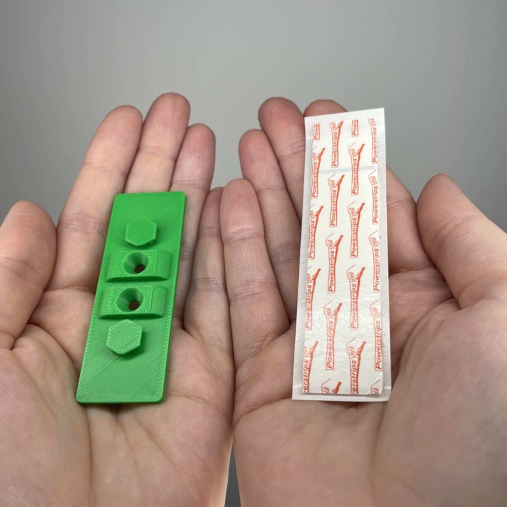 Schiebe - Routineplaner für Kinder im Krokodil Design mit Schiebe-Element von Piktogramm zu Piktogramm – visueller Tagesplan Kinder zur Förderung von Selbstständigkeit und festen Routinen